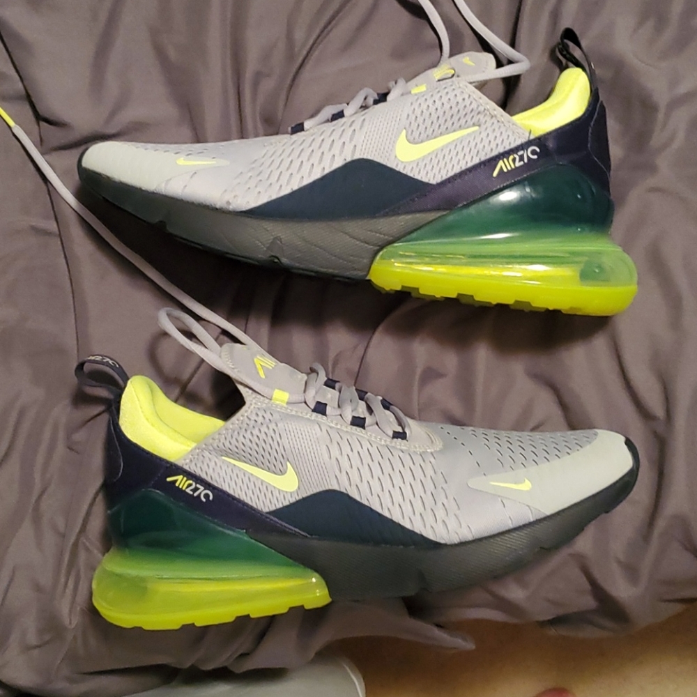 Nike Air 270